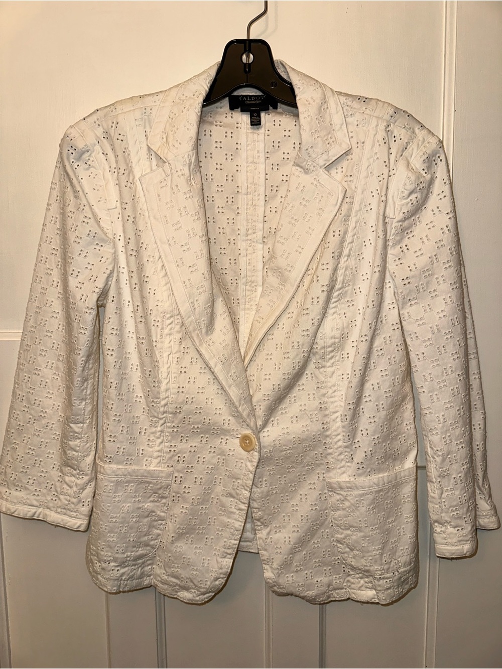 ⭐️ Talbots 10 White Eyelet Cotton Blazer - Women's
